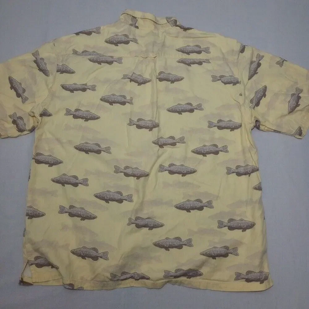 Columbia Men's Large Shirt Yellow Button Up All Over‎ Fish Cotton Viscose